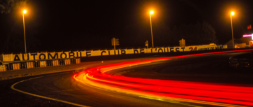 Virage du circuit des 24h du Mans, de nuit